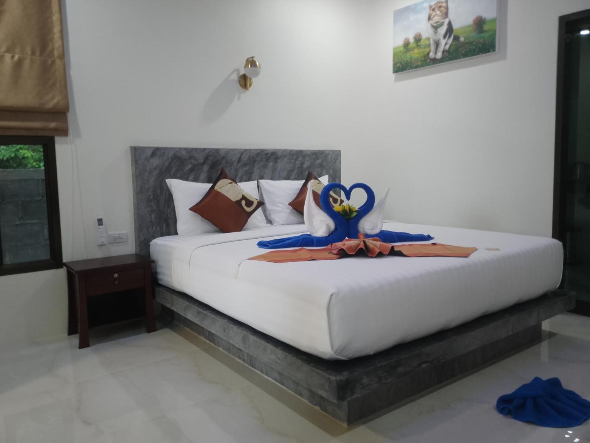 The Sun Long Beach Resort Ko Lanta Extérieur photo